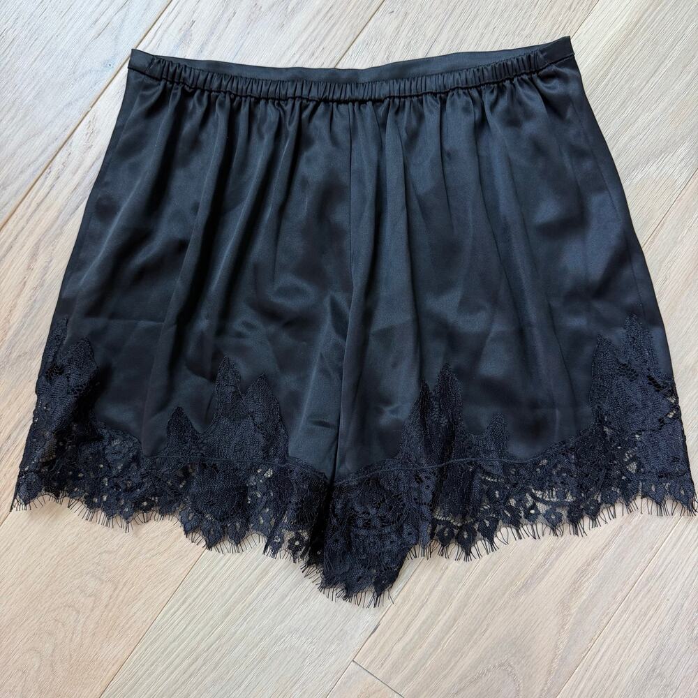 Reformation Fern Black Satin Lace Elastic Waist Shorts Women’s Size XS - Picture 5 of 9